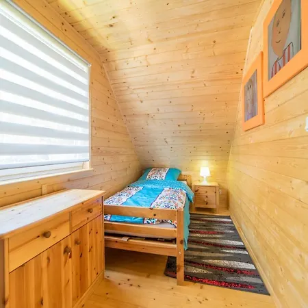Holiday home Niebieski Zakatek Wiselka